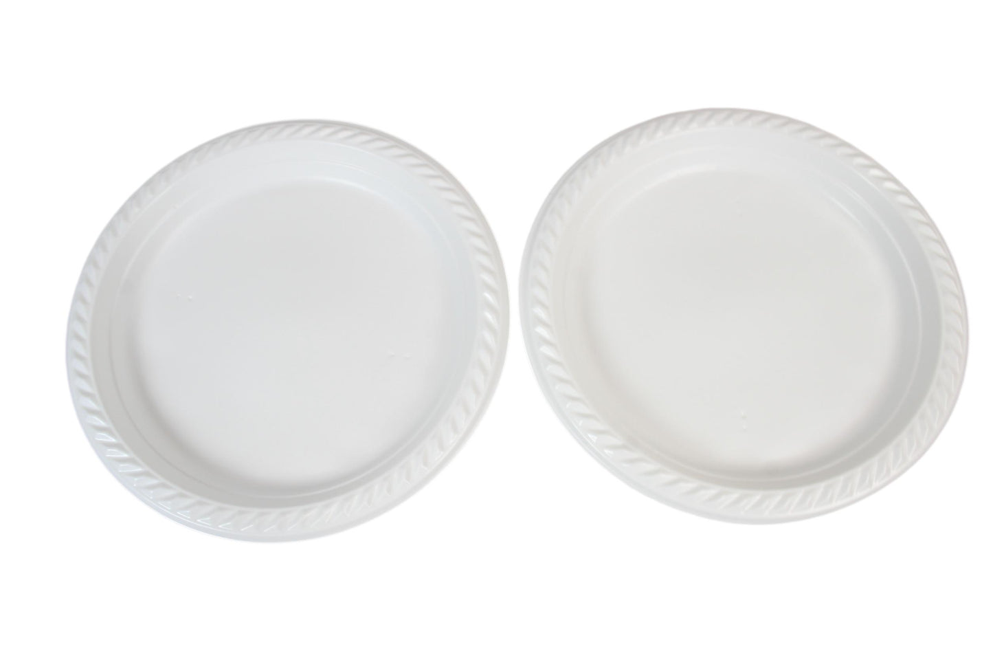 9" White Plastic Plates For Picnics Birthdays Parties Pack of 100  2455 (Parcel Rate)