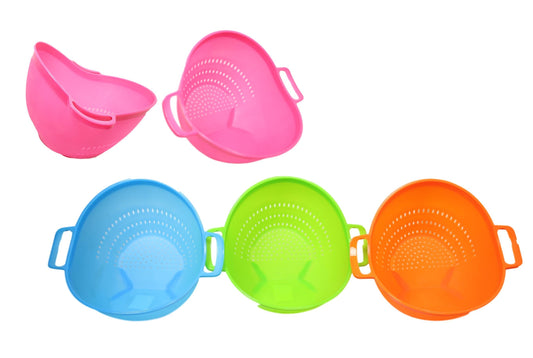 Kitchen Multipurpose Use Strainer Drainer Plastic 3 Colours 22cm x 18cm 5062 (Parcel Rate)